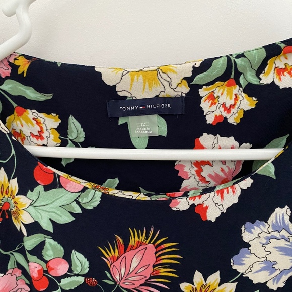 Tommy Hilfiger Floral Dress Sleeveless Sz. 12 - Picture 2 of 4